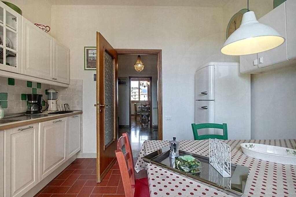 Frati Bigi With Two Bedrooms And Parking Florenz Exterior foto